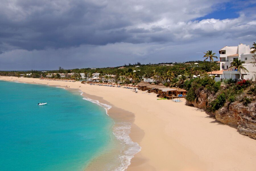 La Samana villas at Baie Longe Beach in St Martin