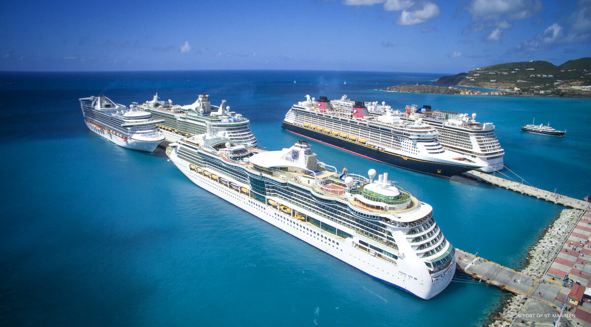 Cruise ships at the port of St Maarten